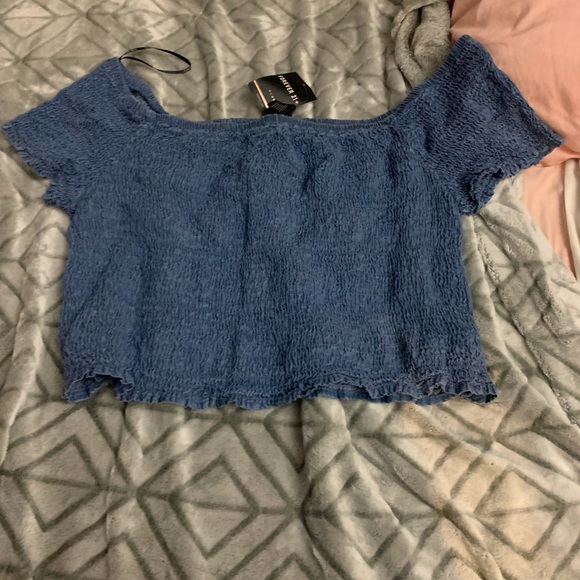 Forever 21 Denim Crop Top Never Worn - Picture 2 of 3